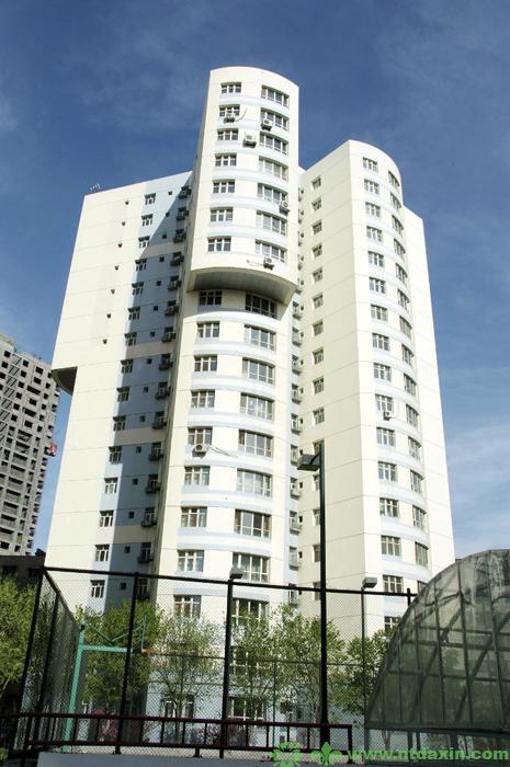 南門國際城F1高層住宅樓（新疆建筑工程天山獎、江蘇省省外“揚子杯”）